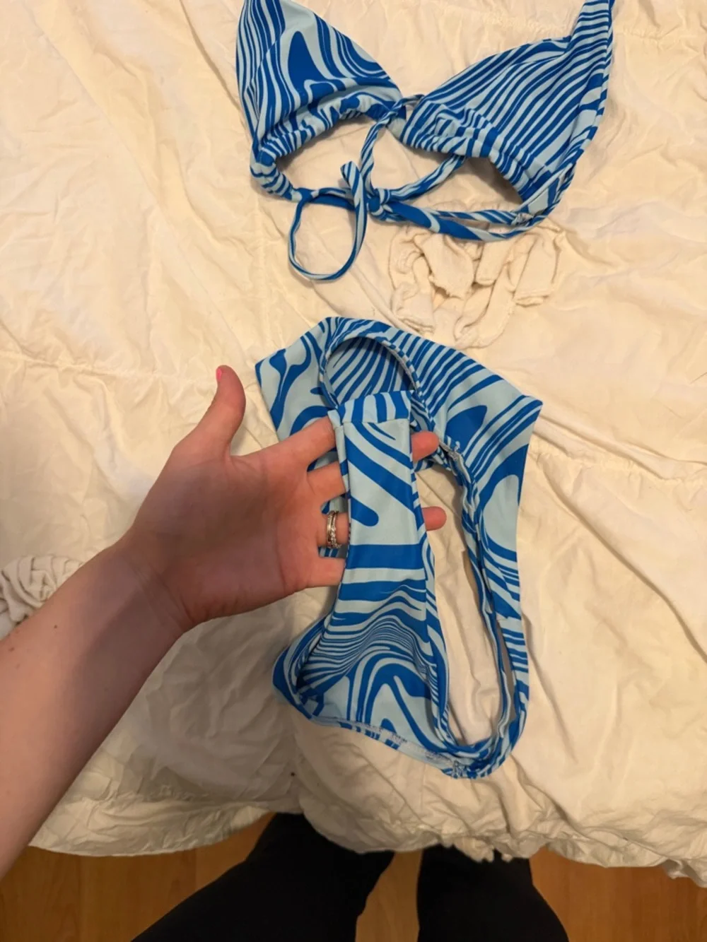 SHEIN BIKINi
